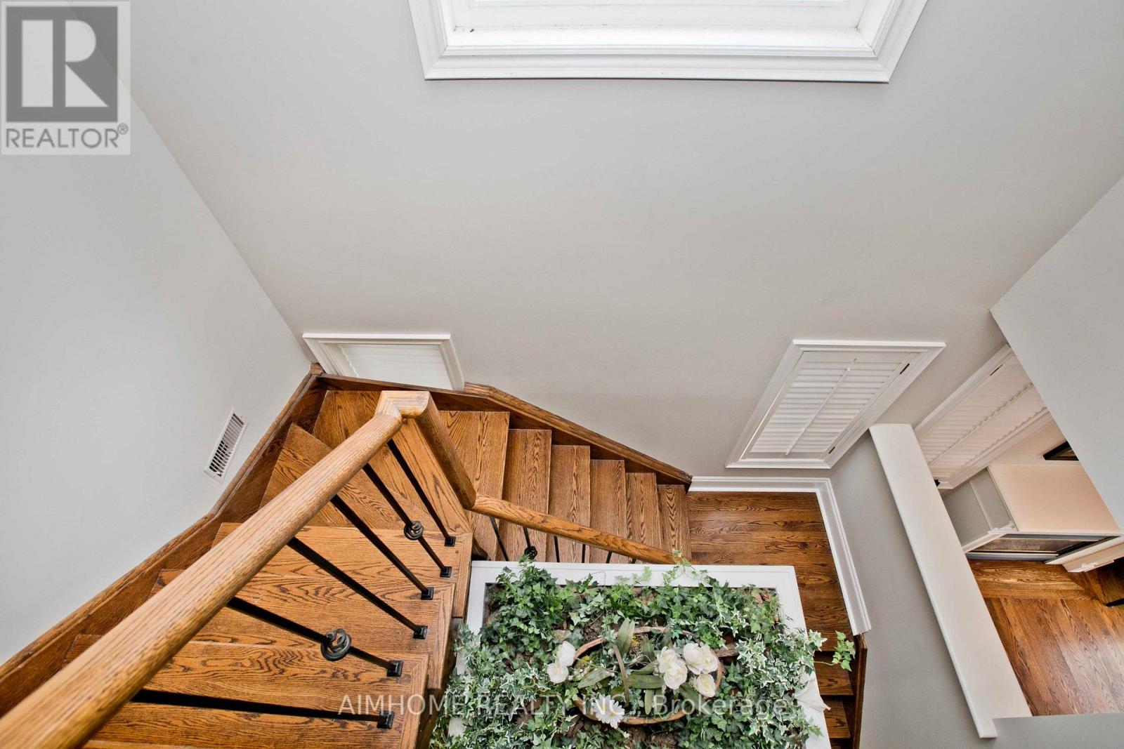 401 Longmore Street, Toronto, Ontario  M2N 5C2 - Photo 12 - C12461997