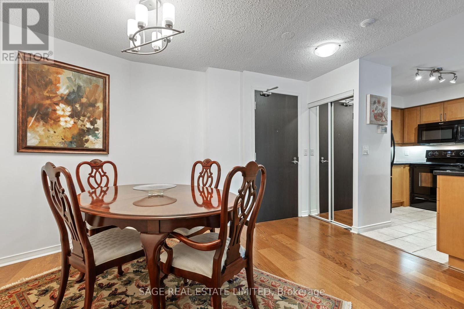 318 - 205 The Donway West Road, Toronto, Ontario  M3B 3S5 - Photo 10 - C12462007