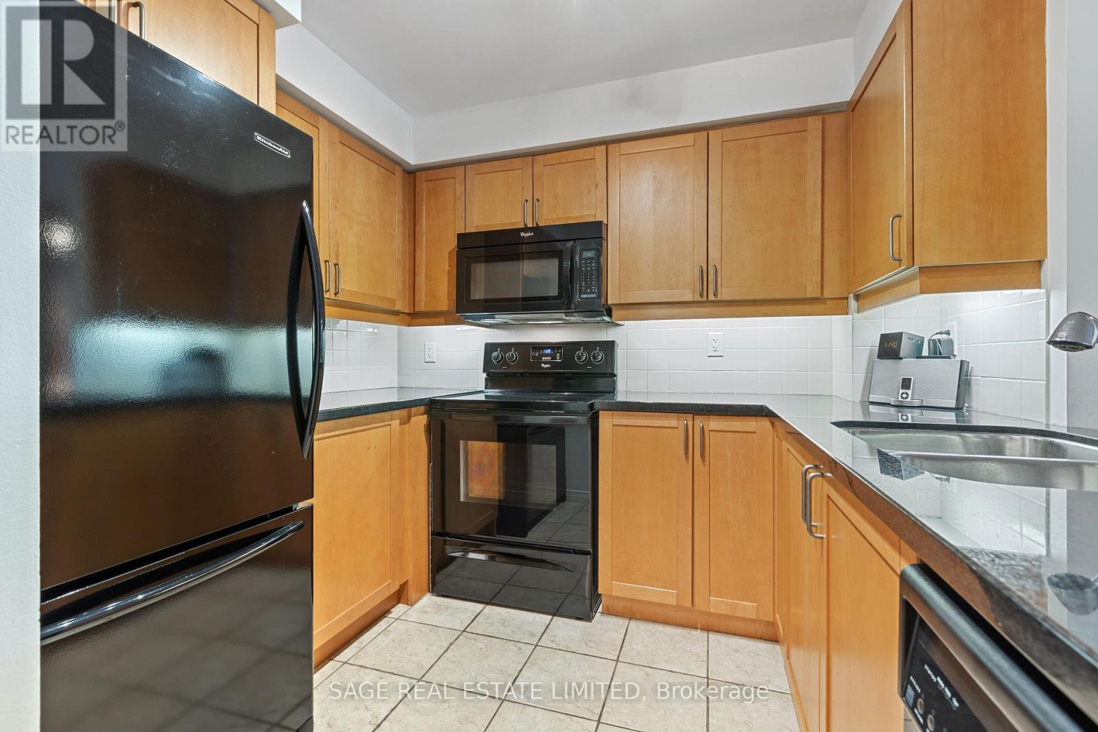 318 - 205 The Donway West Road, Toronto, Ontario  M3B 3S5 - Photo 14 - C12462007