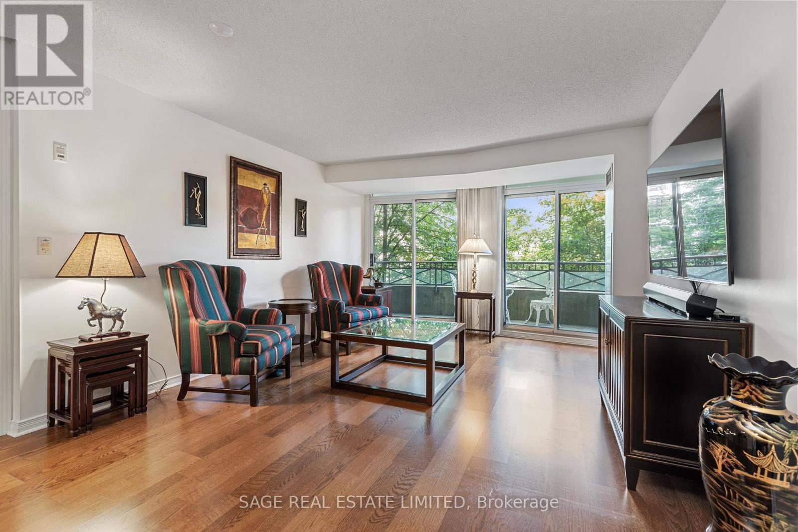 318 - 205 The Donway West Road, Toronto, Ontario  M3B 3S5 - Photo 2 - C12462007