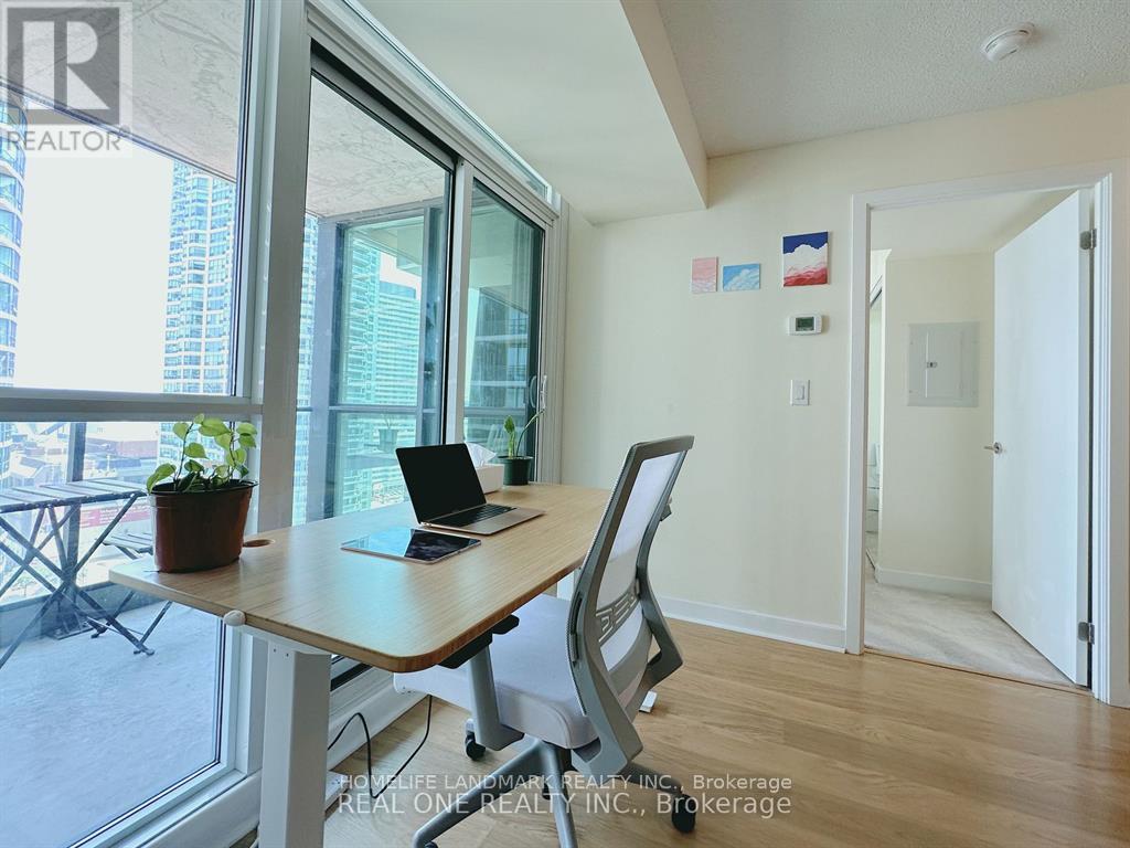 1607 - 33 Bay Street, Toronto, Ontario  M5J 2Z3 - Photo 12 - C12462008