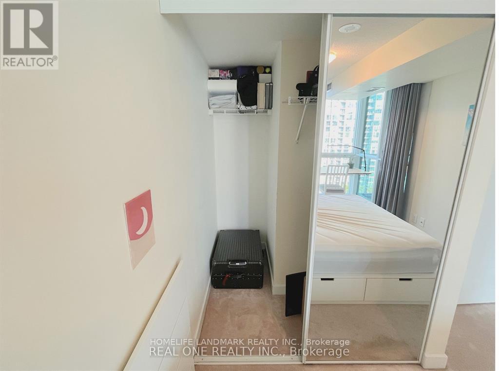 1607 - 33 Bay Street, Toronto, Ontario  M5J 2Z3 - Photo 14 - C12462008