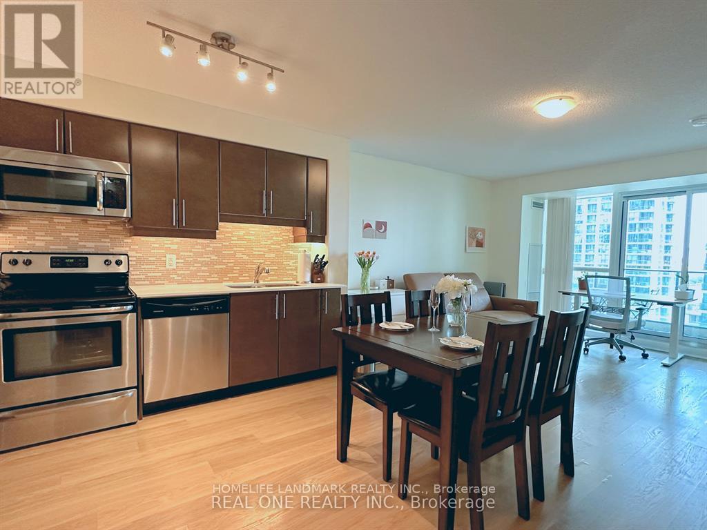 1607 - 33 Bay Street, Toronto, Ontario  M5J 2Z3 - Photo 6 - C12462008