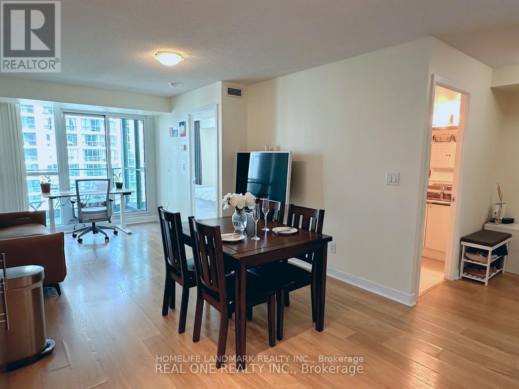 1607 - 33 Bay Street, Toronto, Ontario  M5J 2Z3 - Photo 9 - C12462008