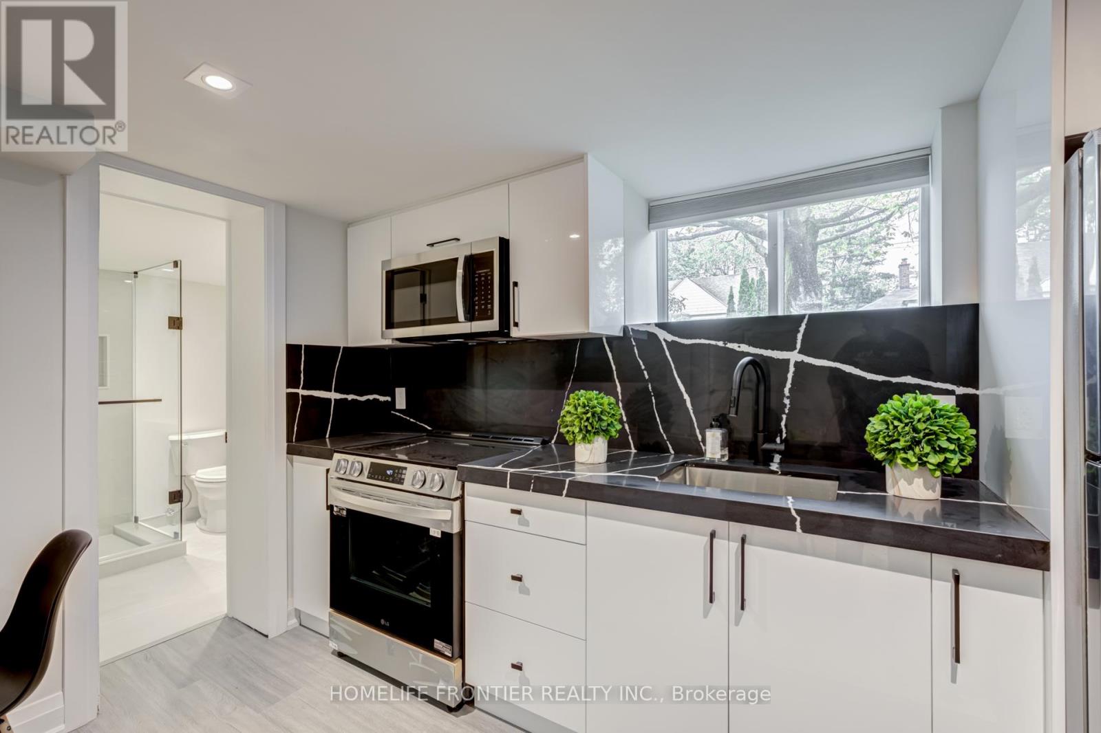 Lower - 315 Johnston Avenue, Toronto, Ontario  M2N 1H8 - Photo 12 - C12462041
