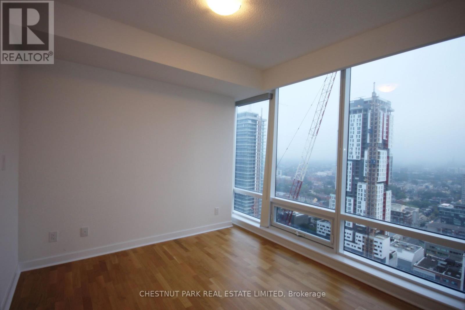 3104 - 295 Adelaide Street W, Toronto, Ontario  M5V 0L4 - Photo 14 - C12462059