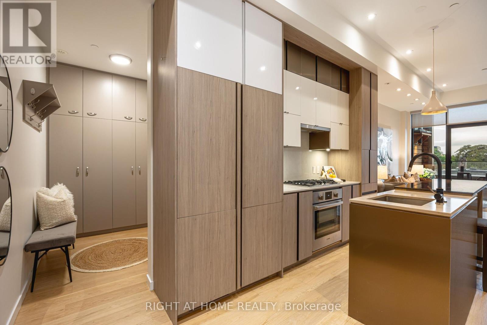 1 - 455 Dovercourt Road, Toronto, Ontario  M6H 2W3 - Photo 2 - C12462066