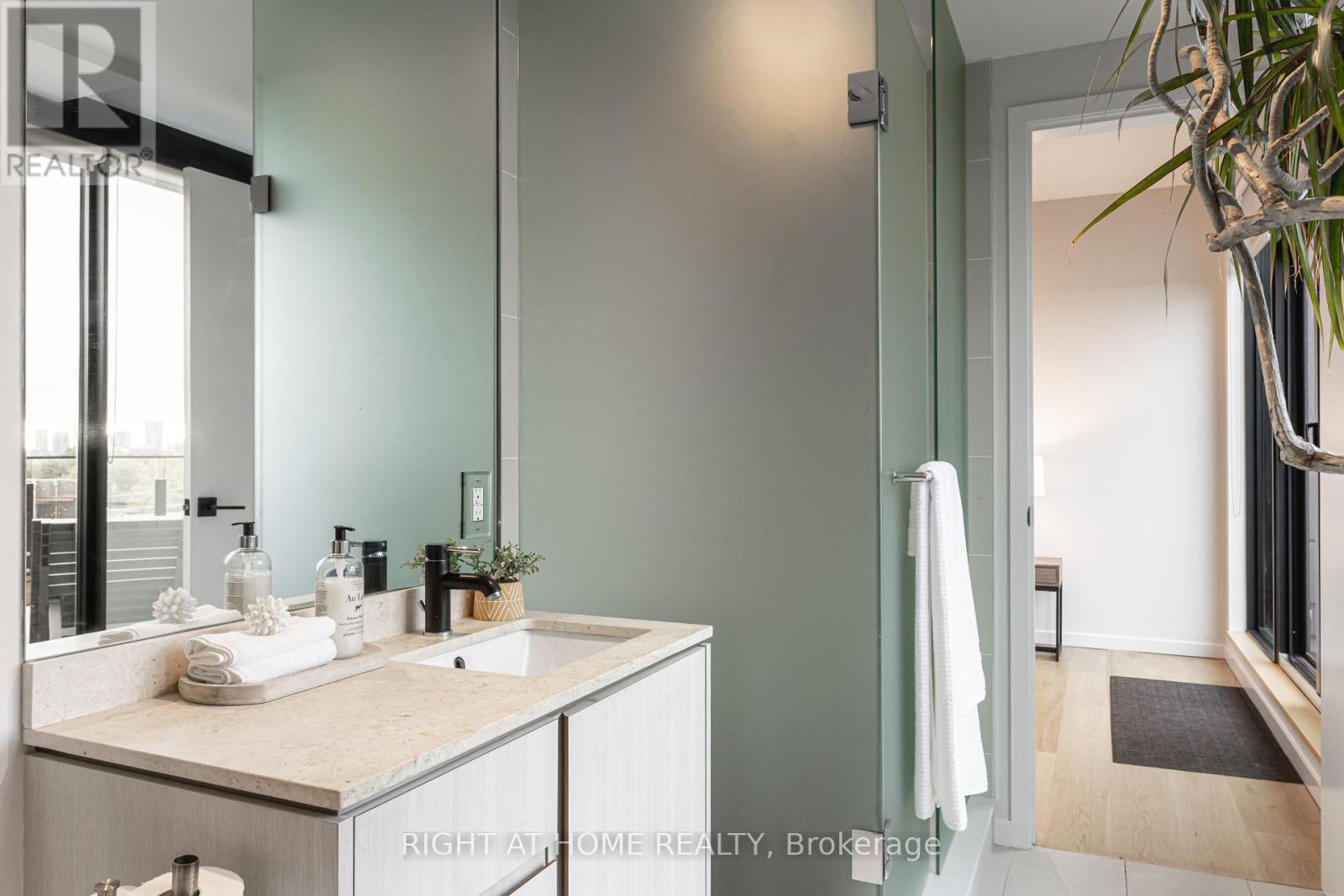 1 - 455 Dovercourt Road, Toronto, Ontario  M6H 2W3 - Photo 23 - C12462066