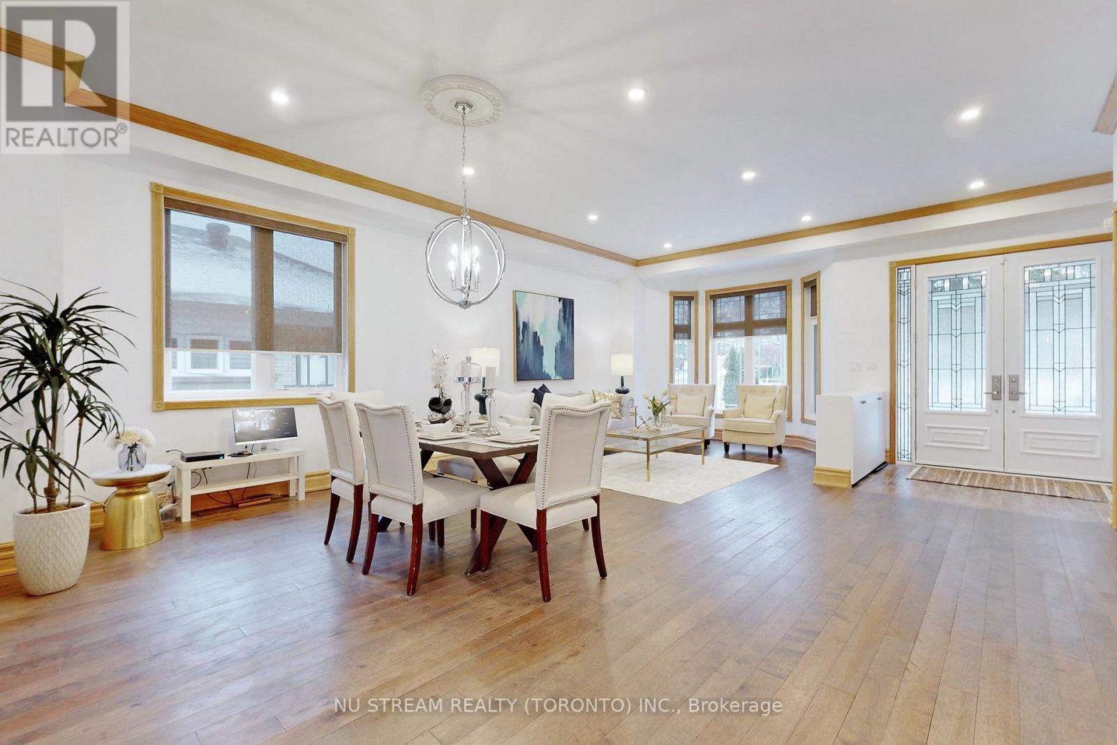 3 Lawndale Road, Toronto, Ontario  M1M 3R7 - Photo 7 - E12461888