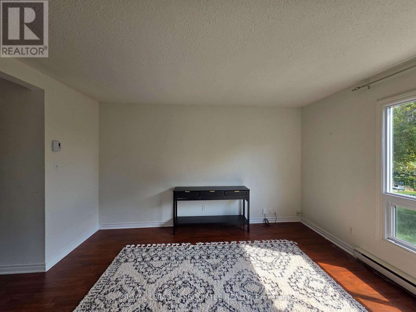 331 Phillip Murray Avenue, Oshawa, Ontario  L1J 1H1 - Photo 5 - E12461907