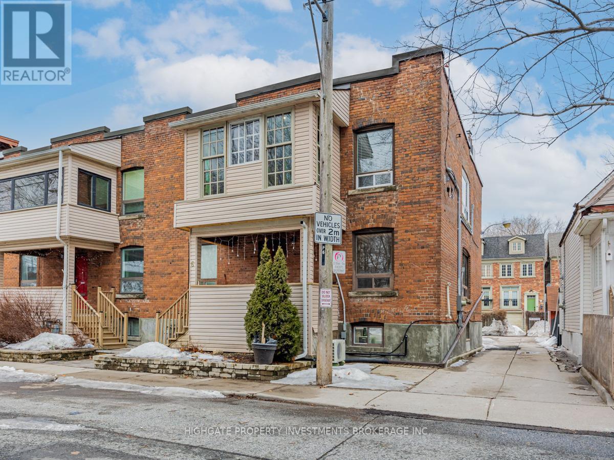 Upper - 6 Kew Beach Avenue, Toronto, Ontario  M4L 1B7 - Photo 2 - E12461924