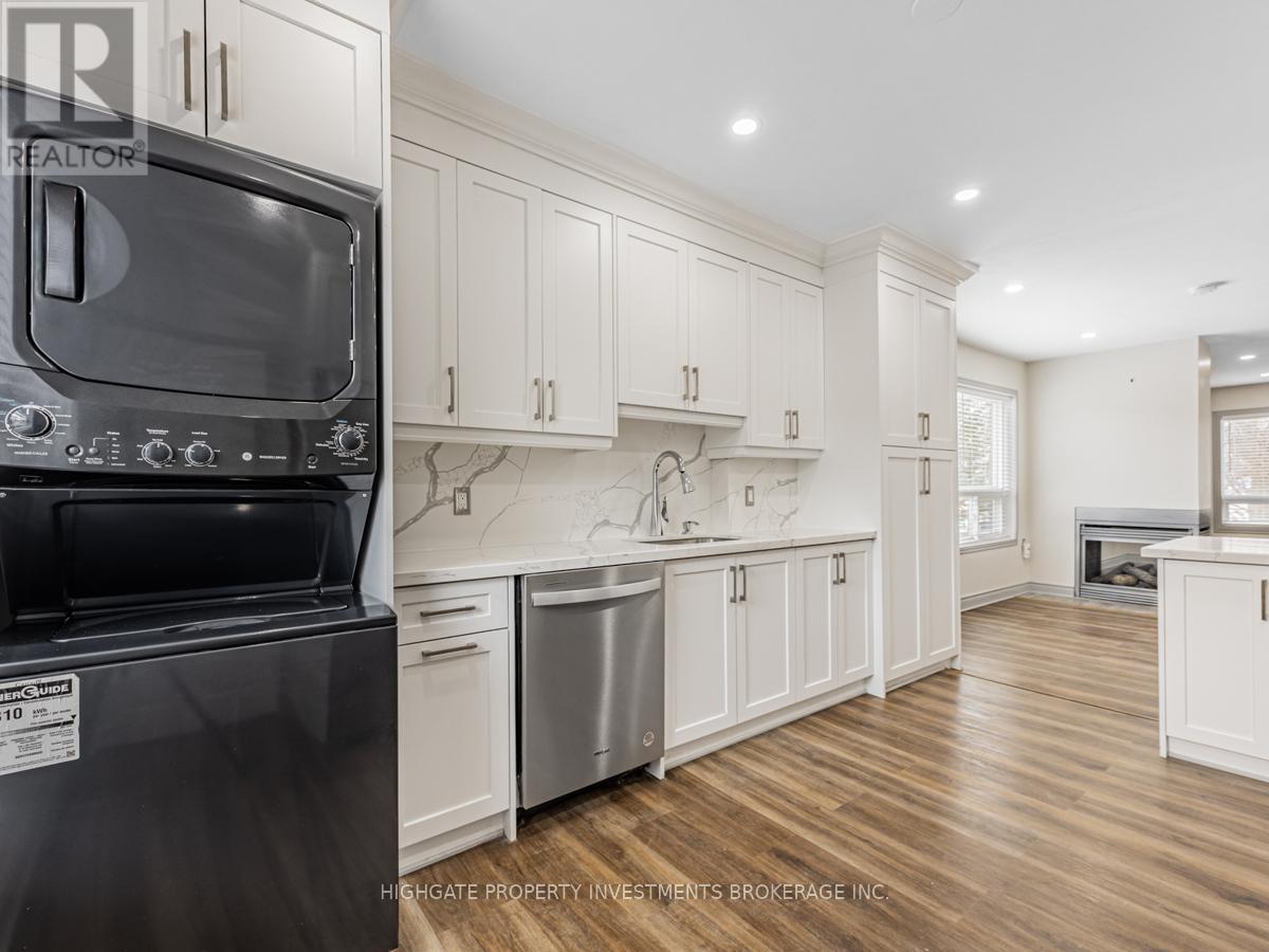 Upper - 6 Kew Beach Avenue, Toronto, Ontario  M4L 1B7 - Photo 9 - E12461924