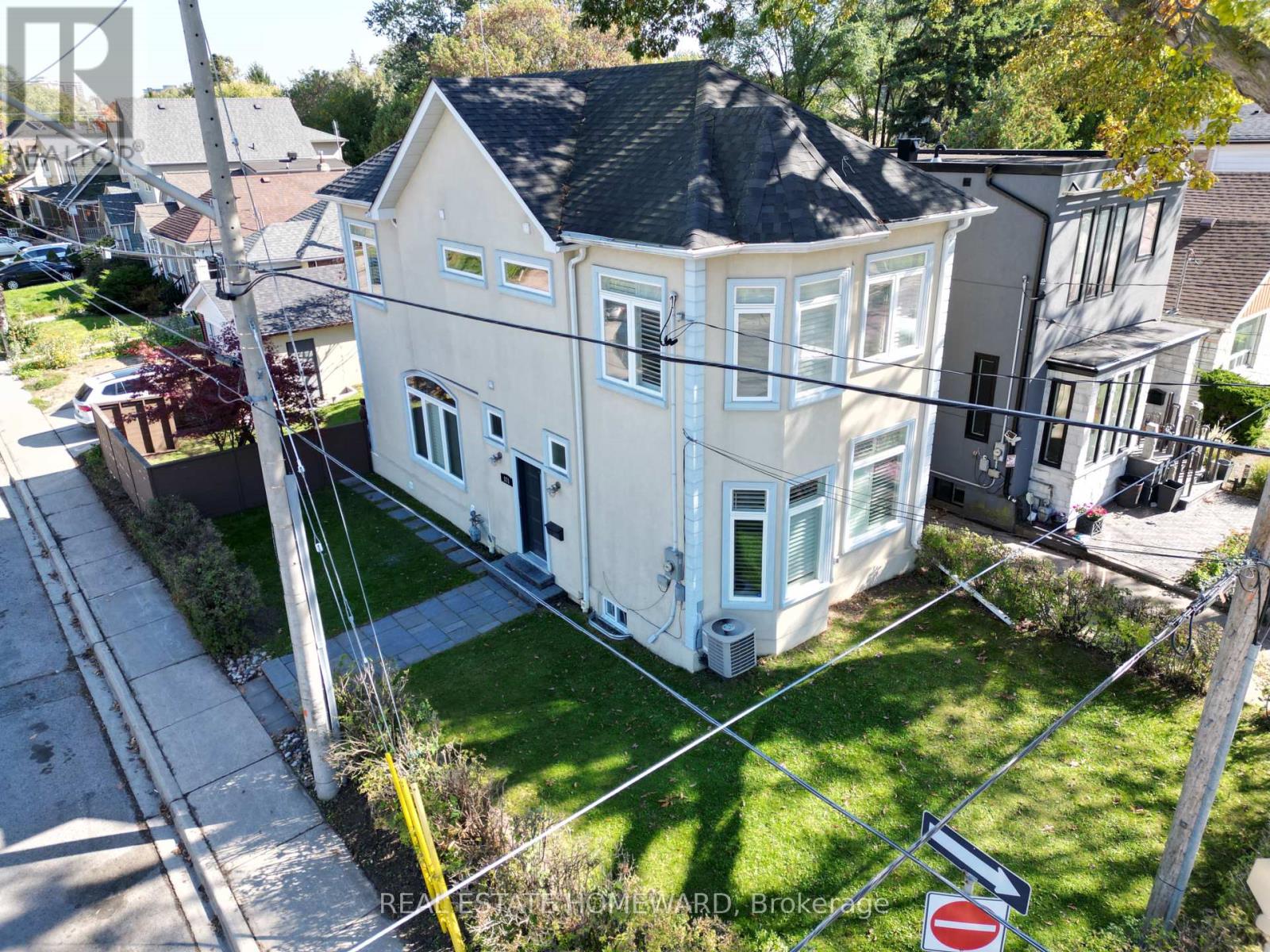 171 WESTLAKE AVENUE, Toronto, Ontario