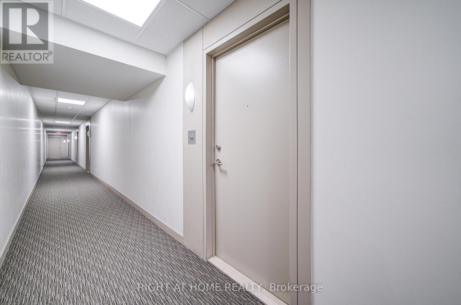Th112 - 36 Lee Centre Drive, Toronto, Ontario  M1H 3K2 - Photo 26 - E12462037