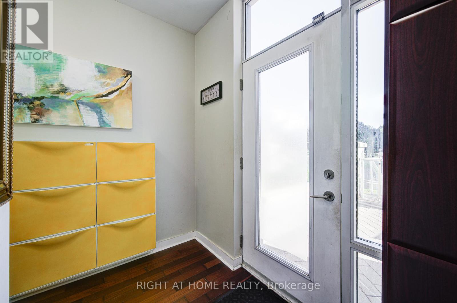 Th112 - 36 Lee Centre Drive, Toronto, Ontario  M1H 3K2 - Photo 8 - E12462037