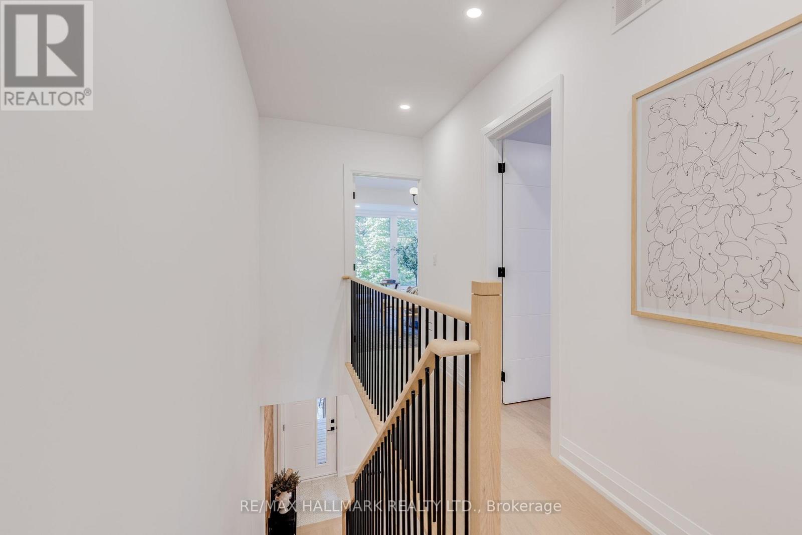 25 Howland Road, Toronto, Ontario  M4K 2Z4 - Photo 16 - E12462074