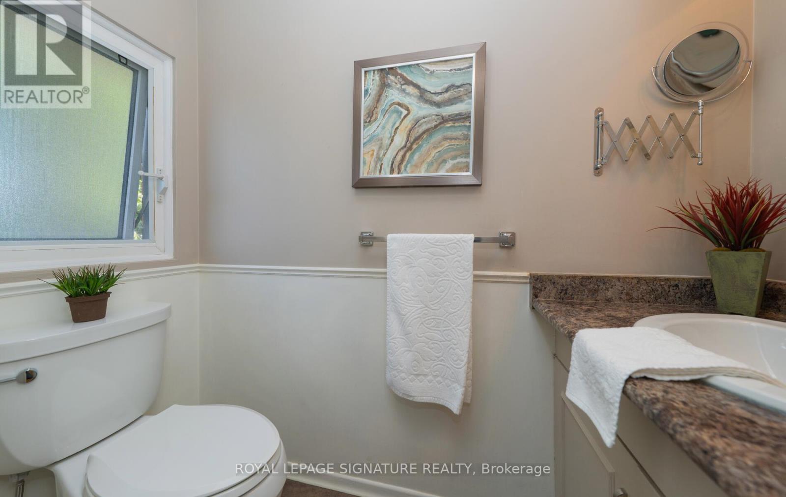 43 Collingsbrook Boulevard, Toronto, Ontario  M1W 1L9 - Photo 21 - E12462077