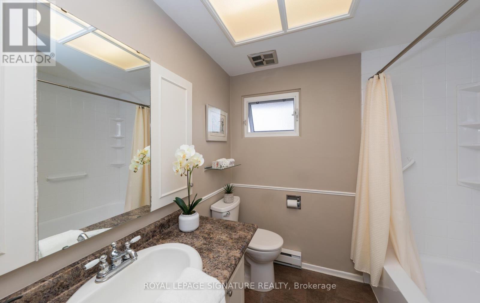 43 Collingsbrook Boulevard, Toronto, Ontario  M1W 1L9 - Photo 28 - E12462077