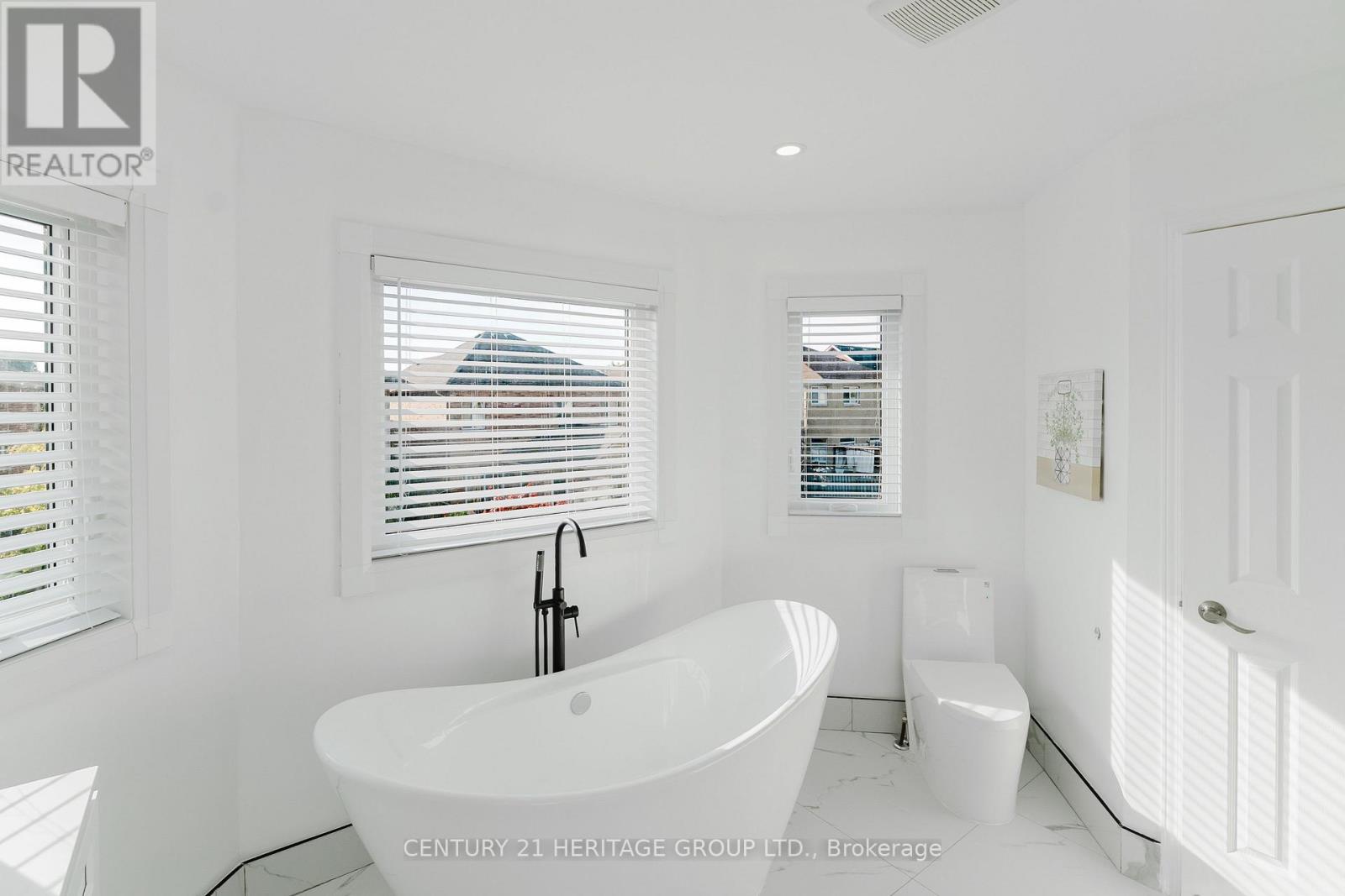 601 Mcbean Avenue, Newmarket, Ontario  L3X 2L5 - Photo 32 - N12461889