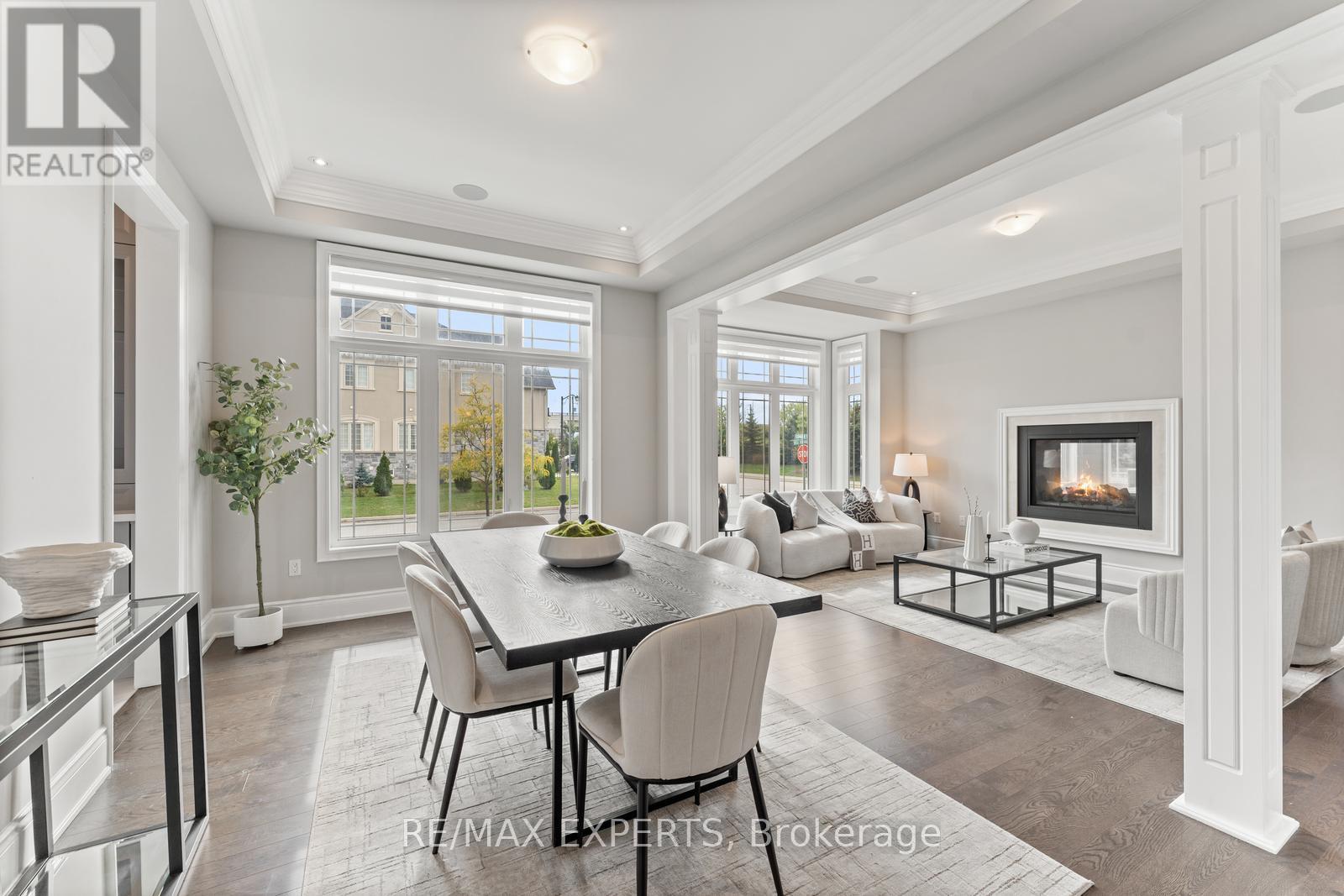 97 Ross Vennare Crescent, Vaughan, Ontario  L4H 4N2 - Photo 10 - N12461900