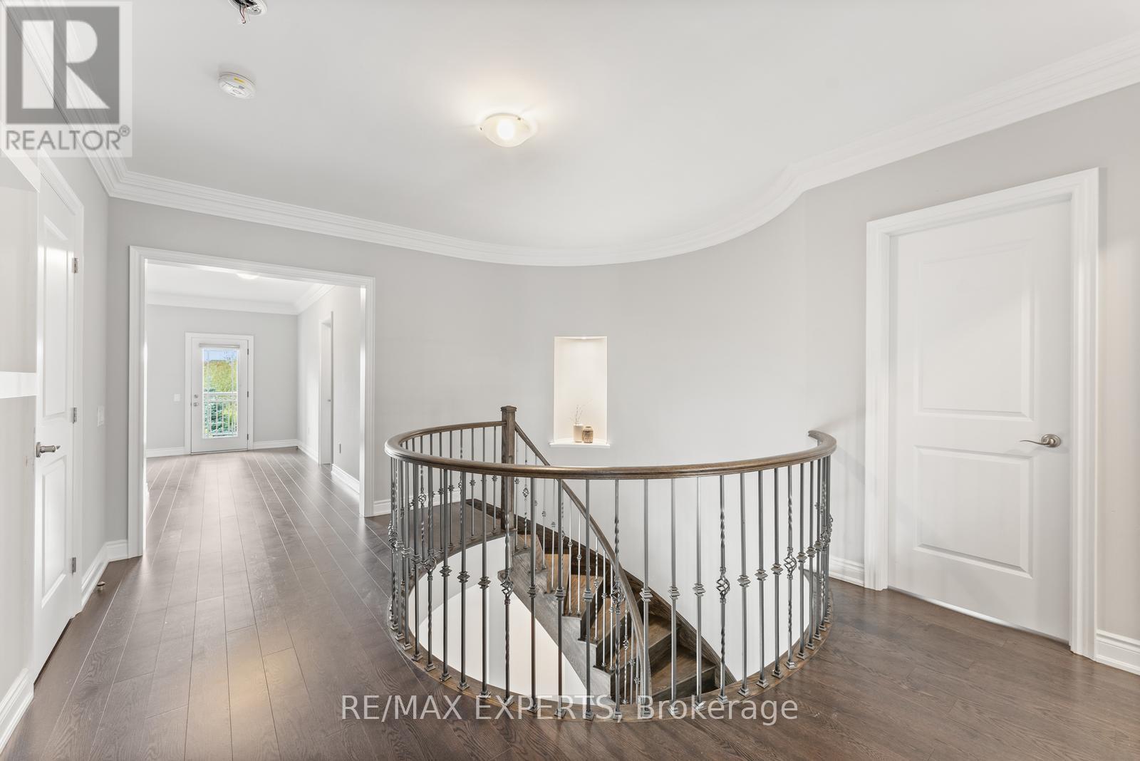 97 Ross Vennare Crescent, Vaughan, Ontario  L4H 4N2 - Photo 24 - N12461900