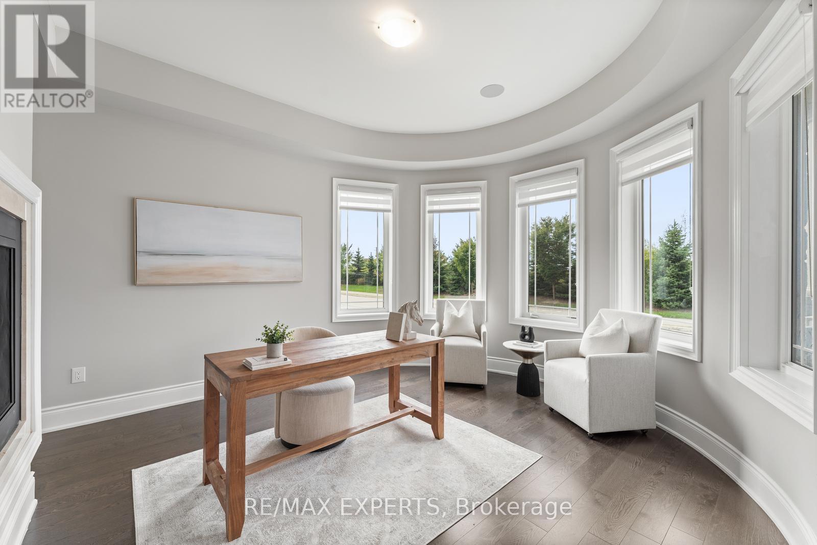 97 Ross Vennare Crescent, Vaughan, Ontario  L4H 4N2 - Photo 4 - N12461900