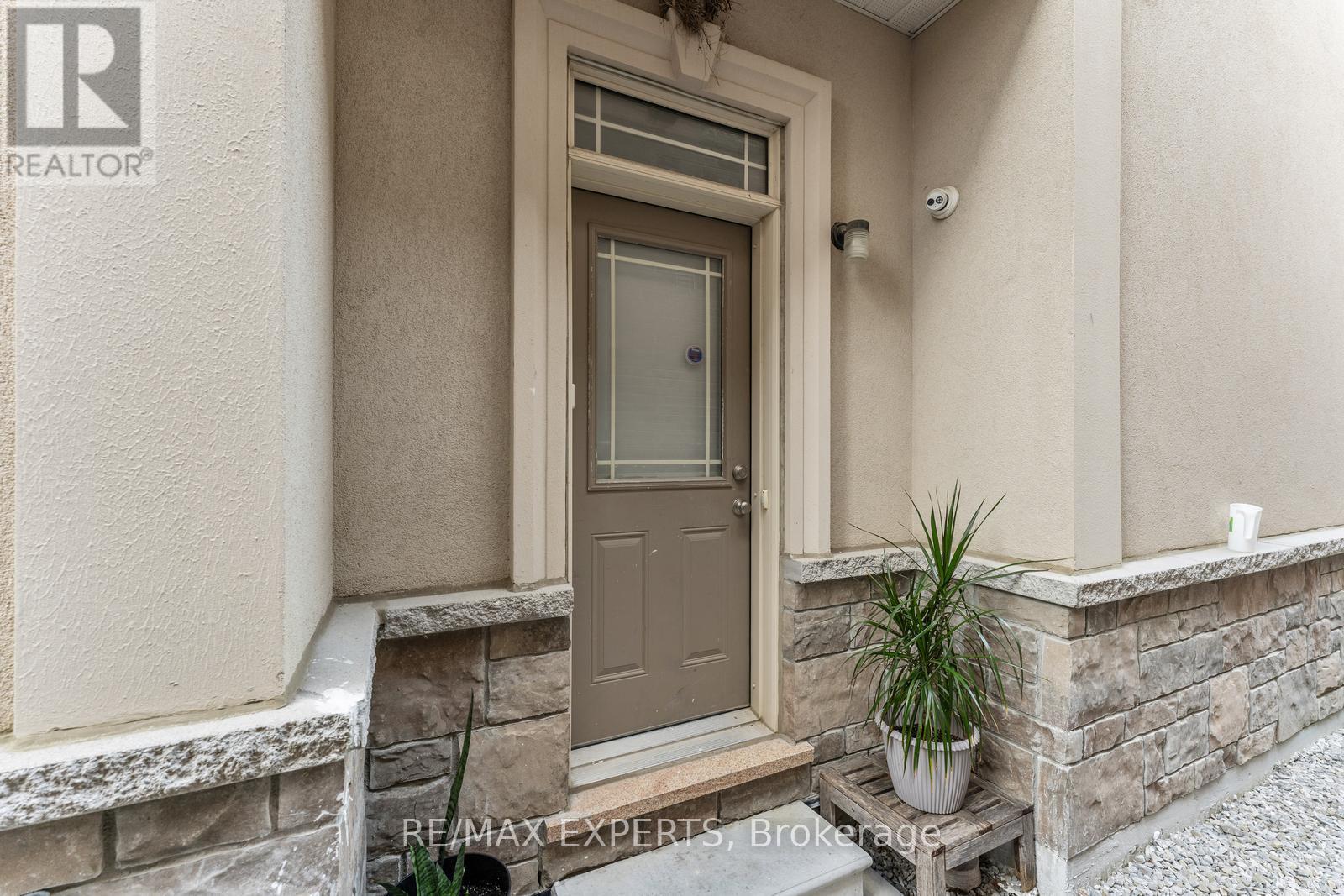 97 Ross Vennare Crescent, Vaughan, Ontario  L4H 4N2 - Photo 45 - N12461900