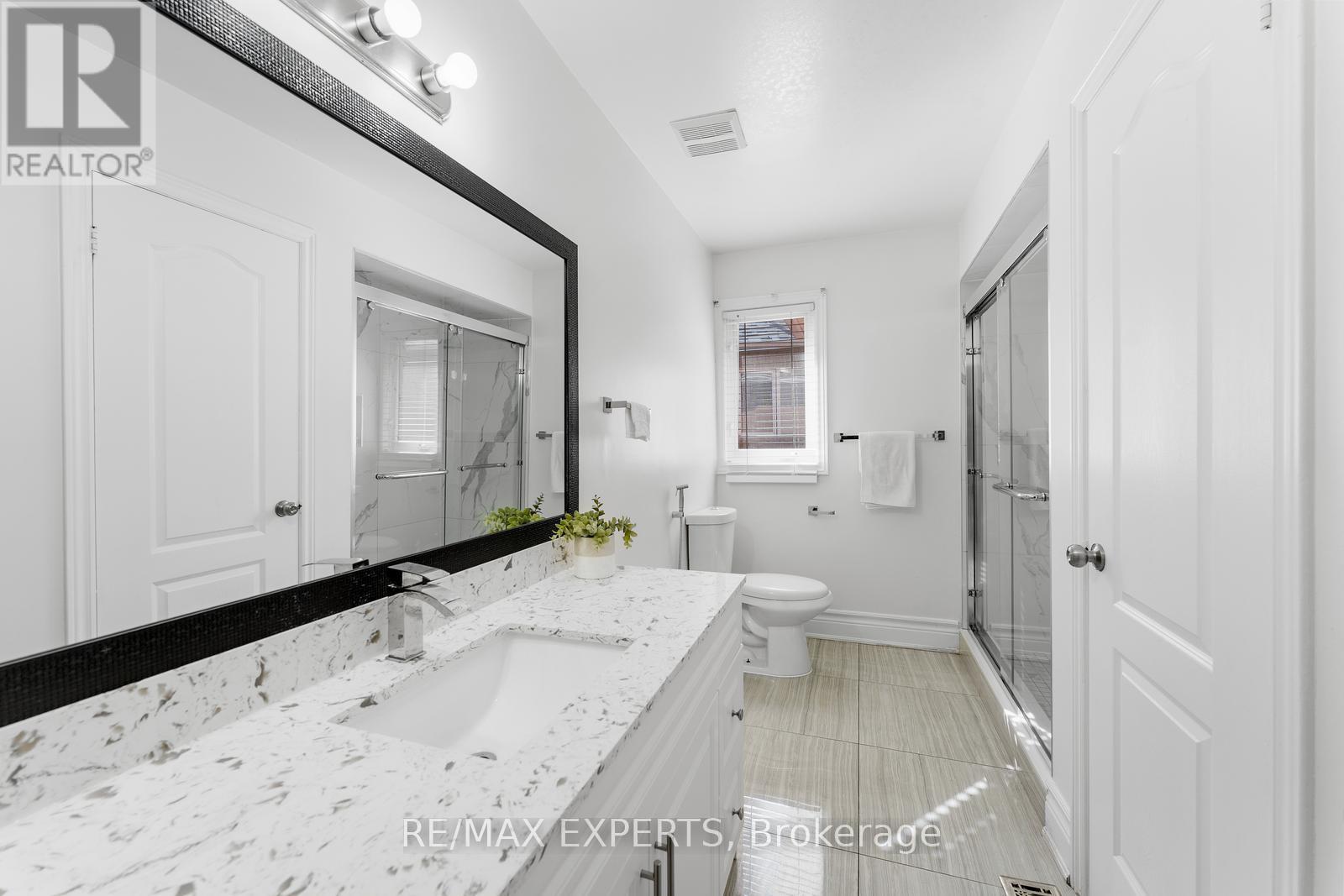 147 Ashton Drive, Vaughan, Ontario  L6A 2T8 - Photo 29 - N12461901