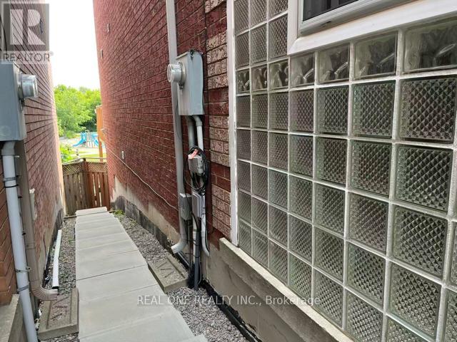 238 (Basment) Doubtfire Crescent, Markham, Ontario  L3S 3V8 - Photo 2 - N12461925
