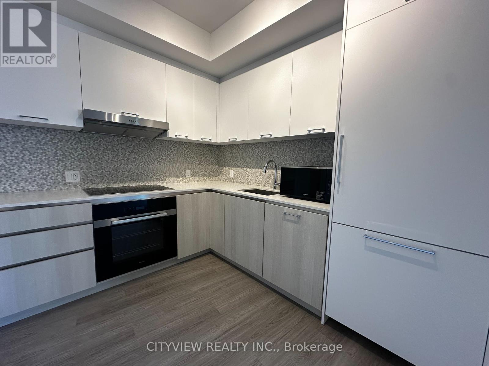 233 - 8188 Yonge Street, Vaughan, Ontario  L4J 0M2 - Photo 10 - N12461966