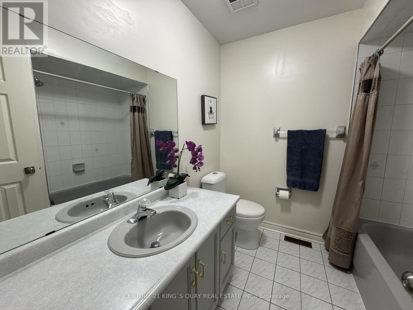 114 Greensboro Drive S, Markham, Ontario  L3R 0W1 - Photo 23 - N12461974