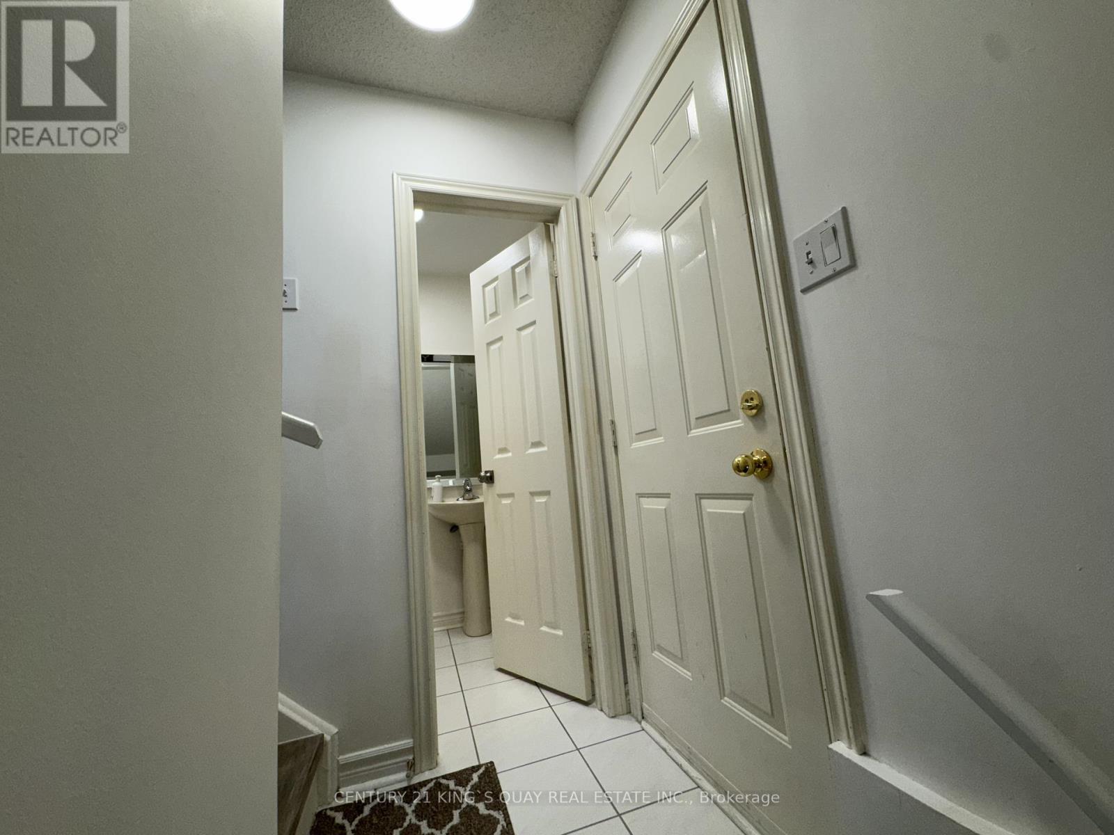 114 Greensboro Drive S, Markham, Ontario  L3R 0W1 - Photo 25 - N12461974