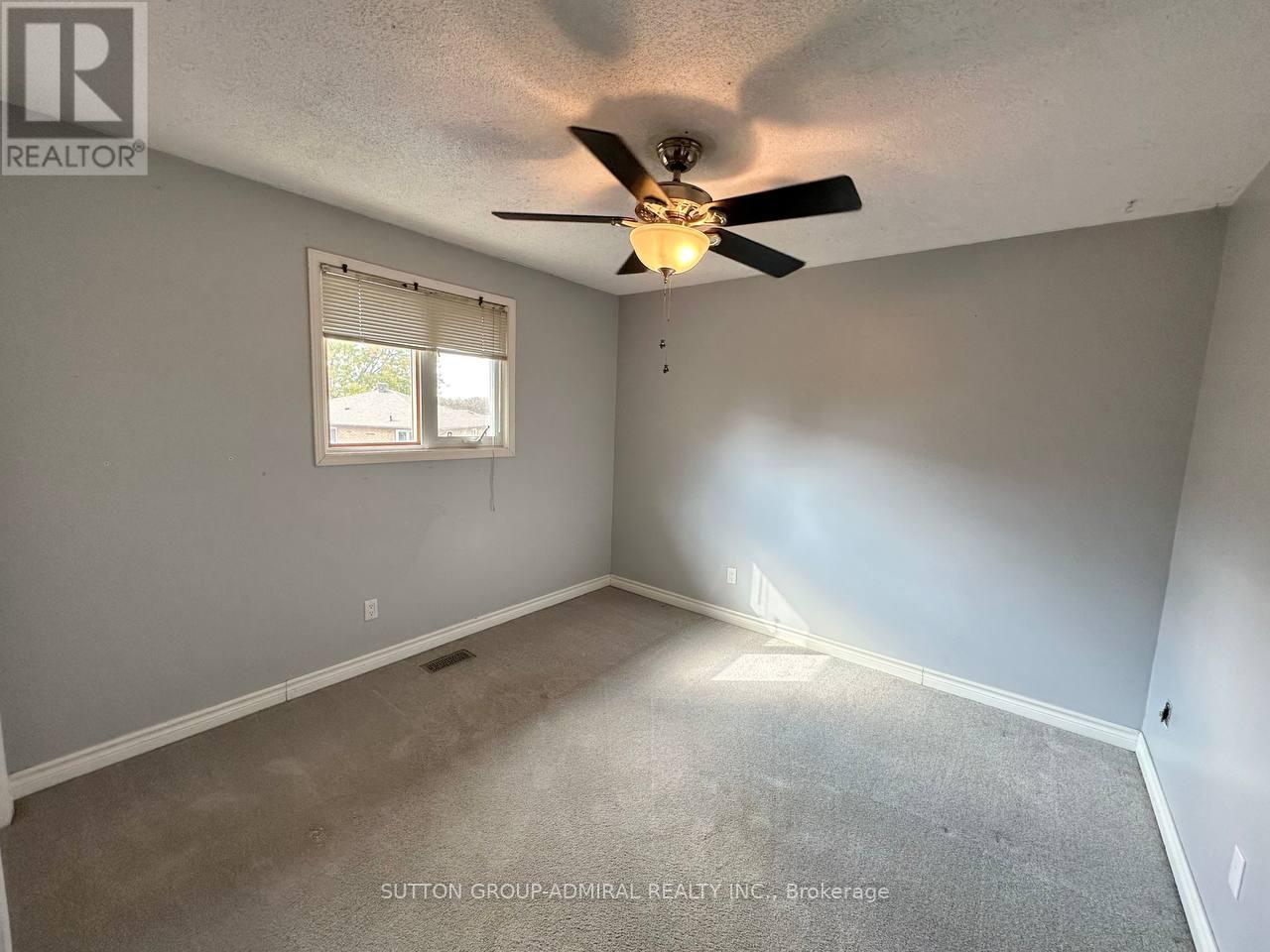 102 Hazelwood Drive, Newmarket, Ontario  L3Y 3G3 - Photo 21 - N12461983