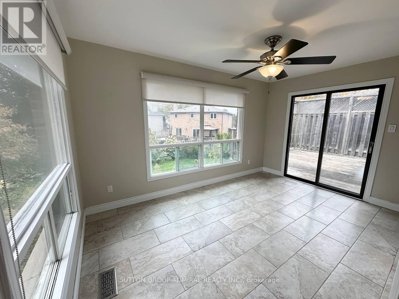 102 Hazelwood Drive, Newmarket, Ontario  L3Y 3G3 - Photo 7 - N12461983