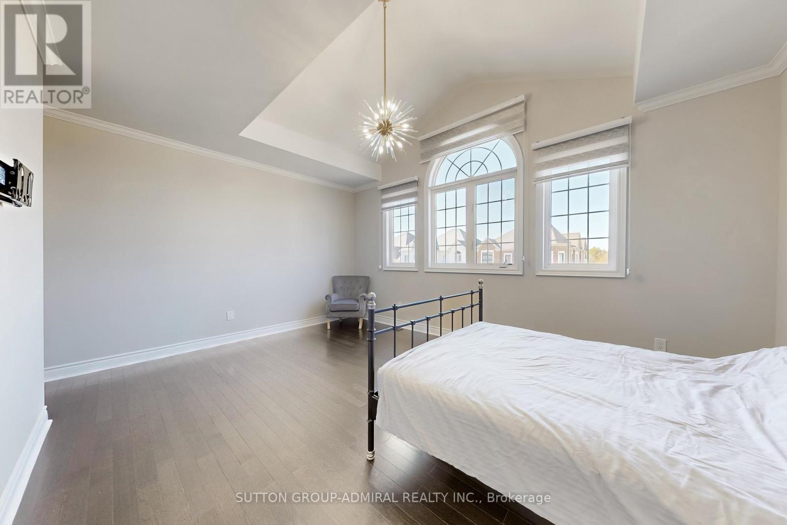 37 Cedarpoint Court, Vaughan, Ontario  L6A 4P7 - Photo 28 - N12461996