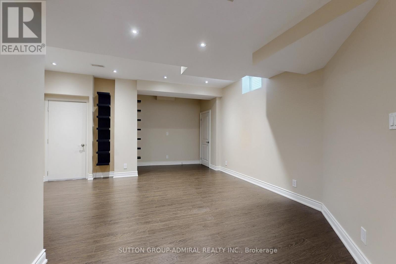 37 Cedarpoint Court, Vaughan, Ontario  L6A 4P7 - Photo 34 - N12461996