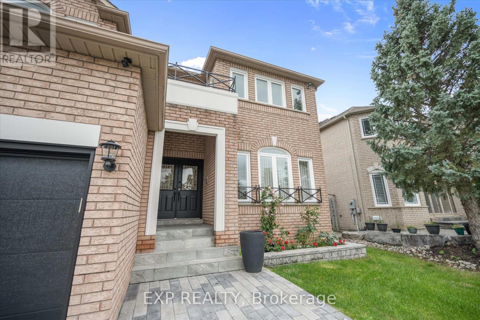 367 Calvert Road, Markham, Ontario  L6C 1X7 - Photo 2 - N12462009