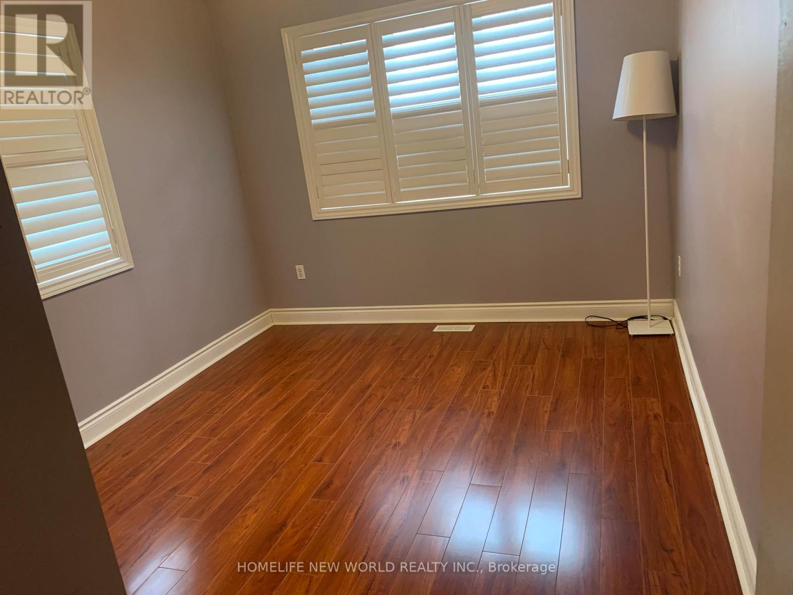 120 Peshawar Avenue, Markham, Ontario  L3R 0W8 - Photo 2 - N12462016