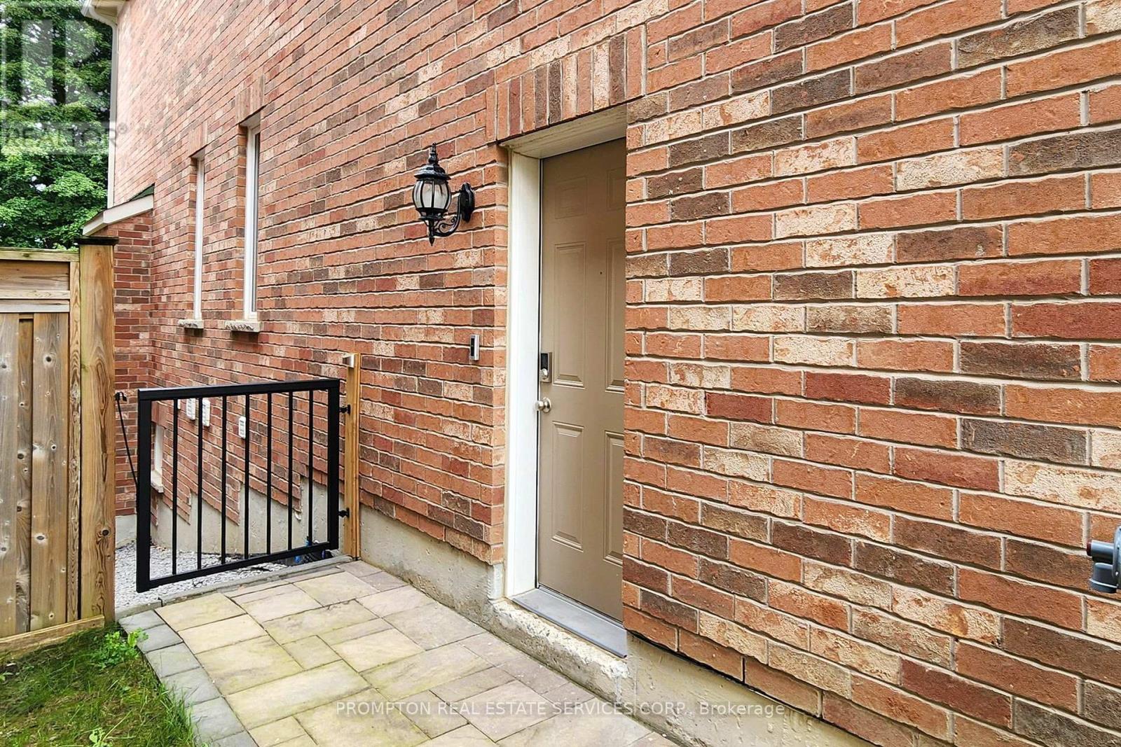 333 Thomas Phillips Drive, Aurora, Ontario  L4G 0T3 - Photo 37 - N12462023