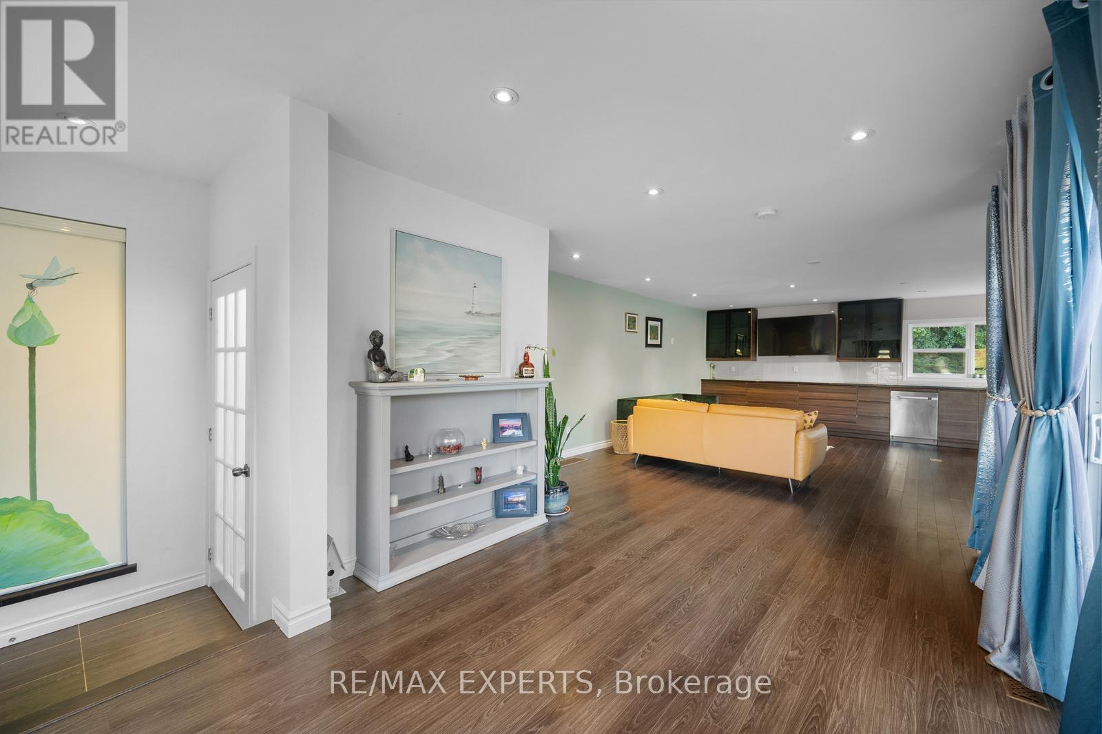 2821 Mt Albert Road, East Gwillimbury, Ontario  L0G 1R0 - Photo 24 - N12462027