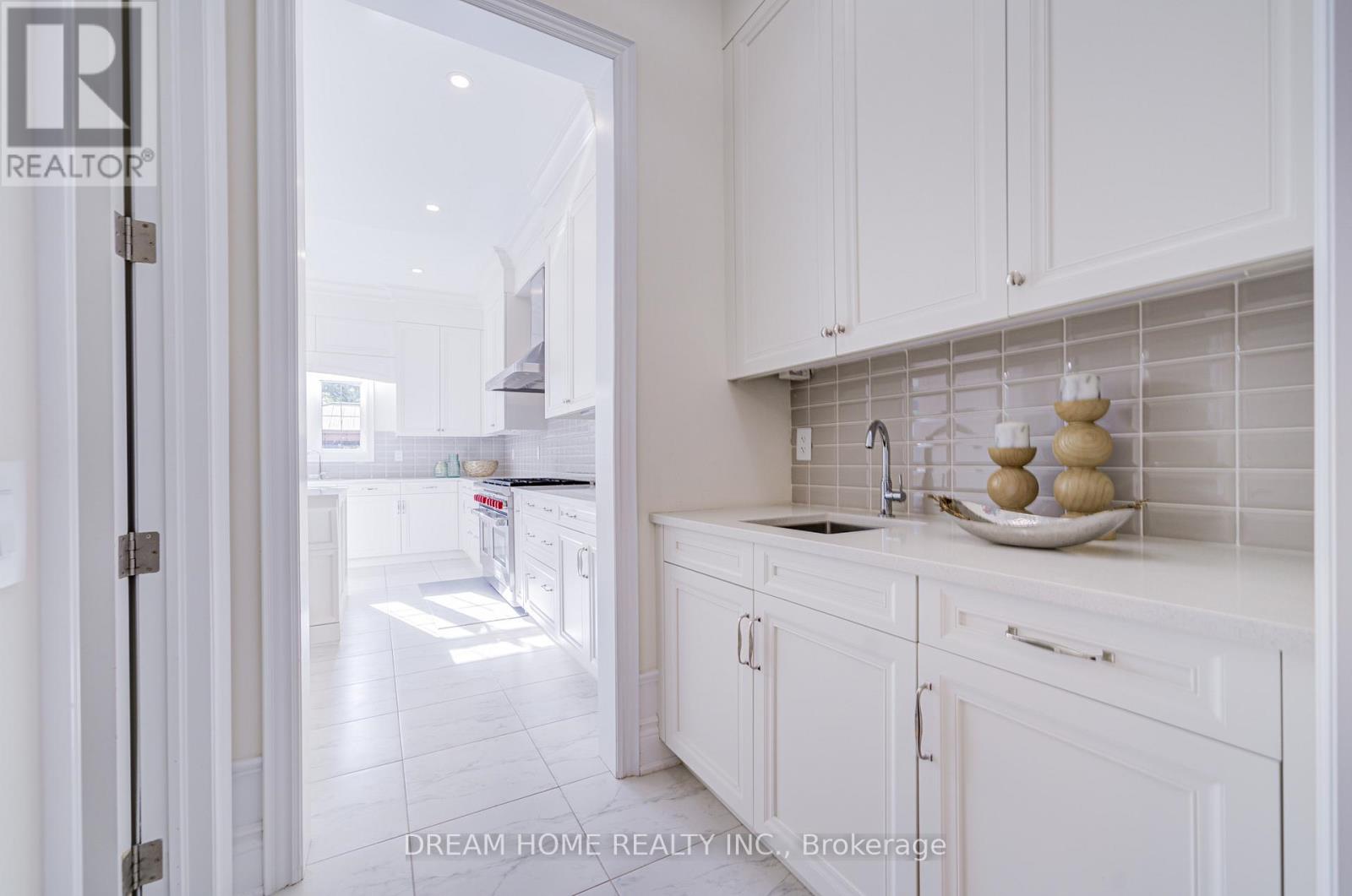 140 Lady Jessica Drive, Vaughan, Ontario  L6A 4Z7 - Photo 23 - N12462033