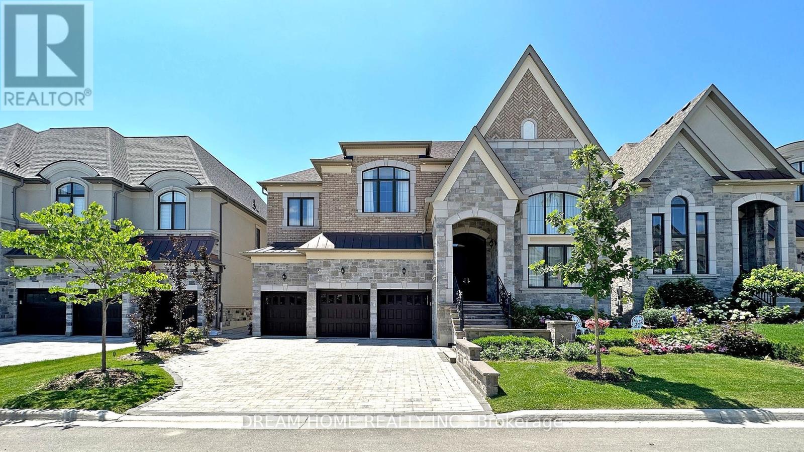 140 Lady Jessica Drive, Vaughan, Ontario  L6A 4Z7 - Photo 3 - N12462033