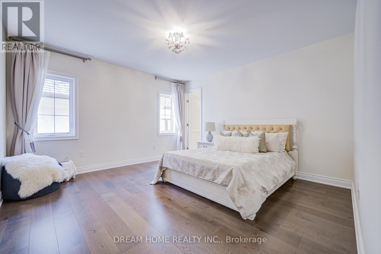 140 Lady Jessica Drive, Vaughan, Ontario  L6A 4Z7 - Photo 38 - N12462033