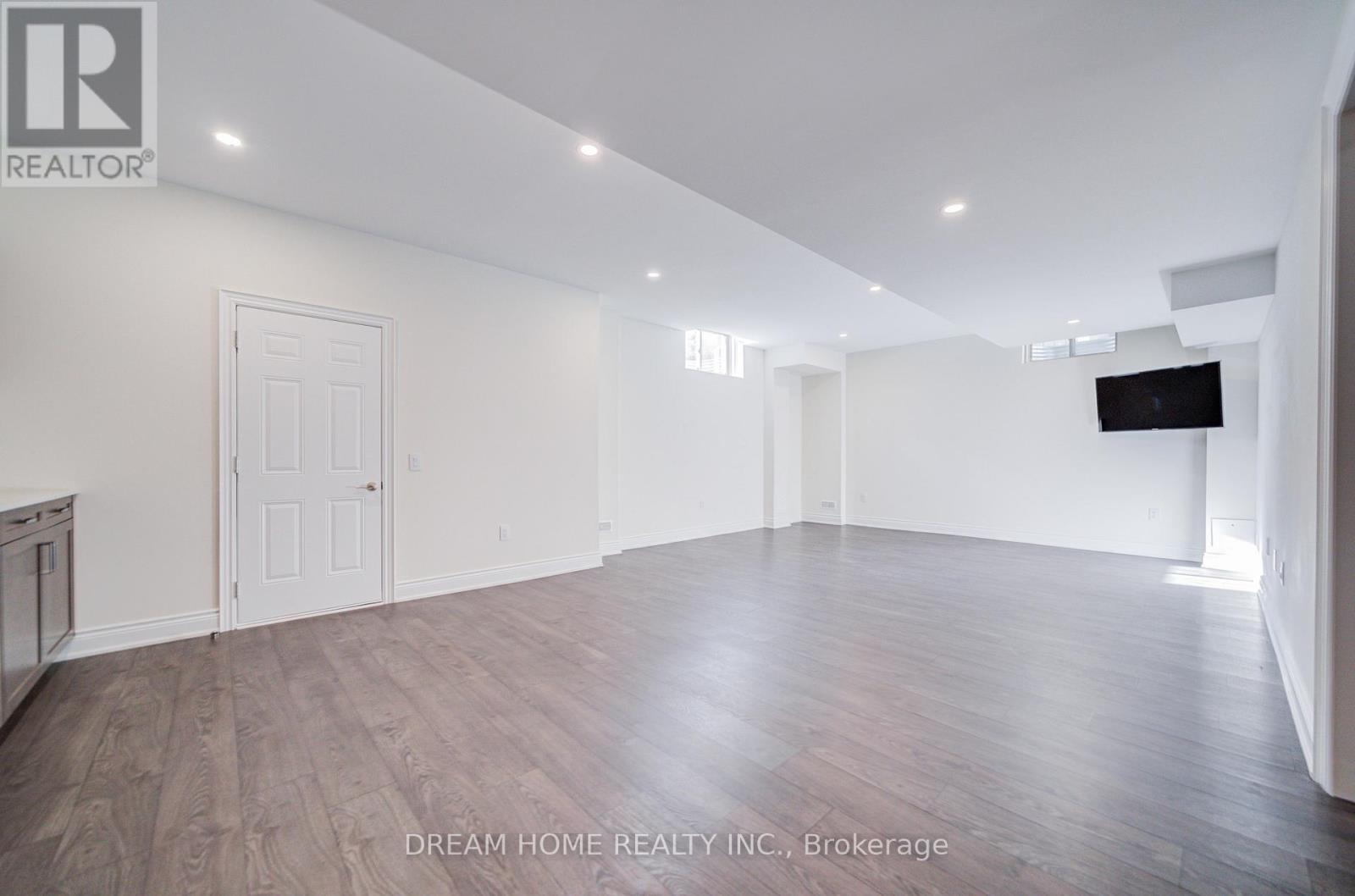 140 Lady Jessica Drive, Vaughan, Ontario  L6A 4Z7 - Photo 40 - N12462033