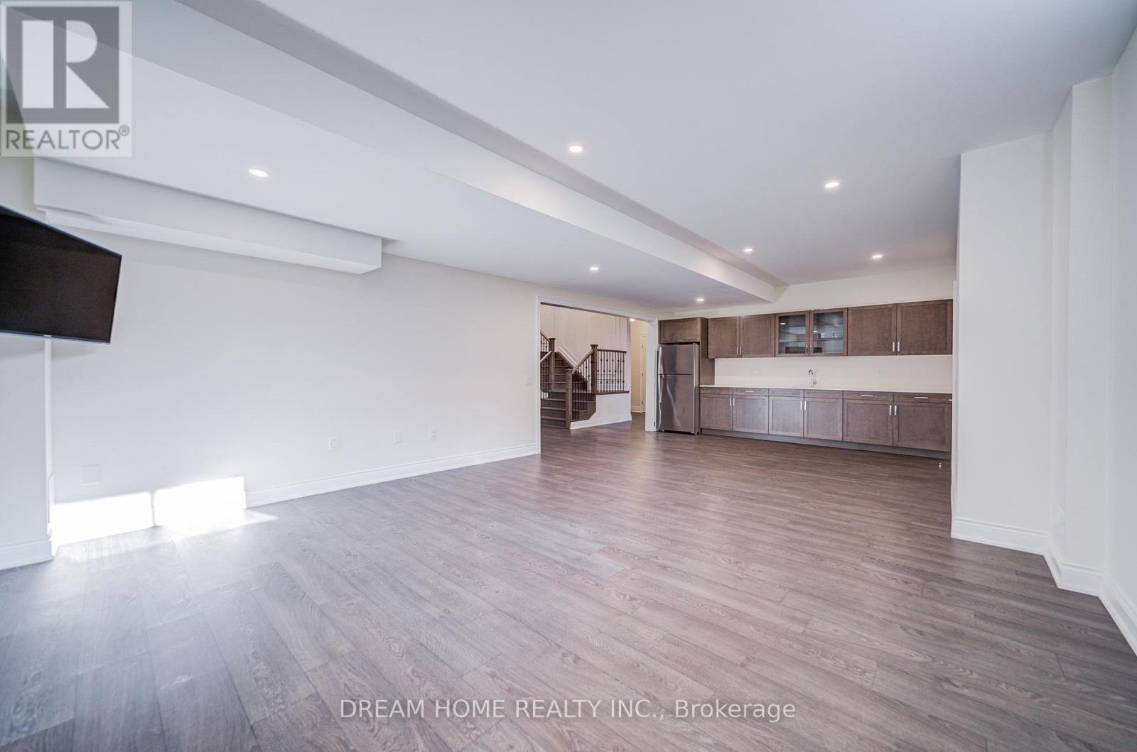 140 Lady Jessica Drive, Vaughan, Ontario  L6A 4Z7 - Photo 41 - N12462033