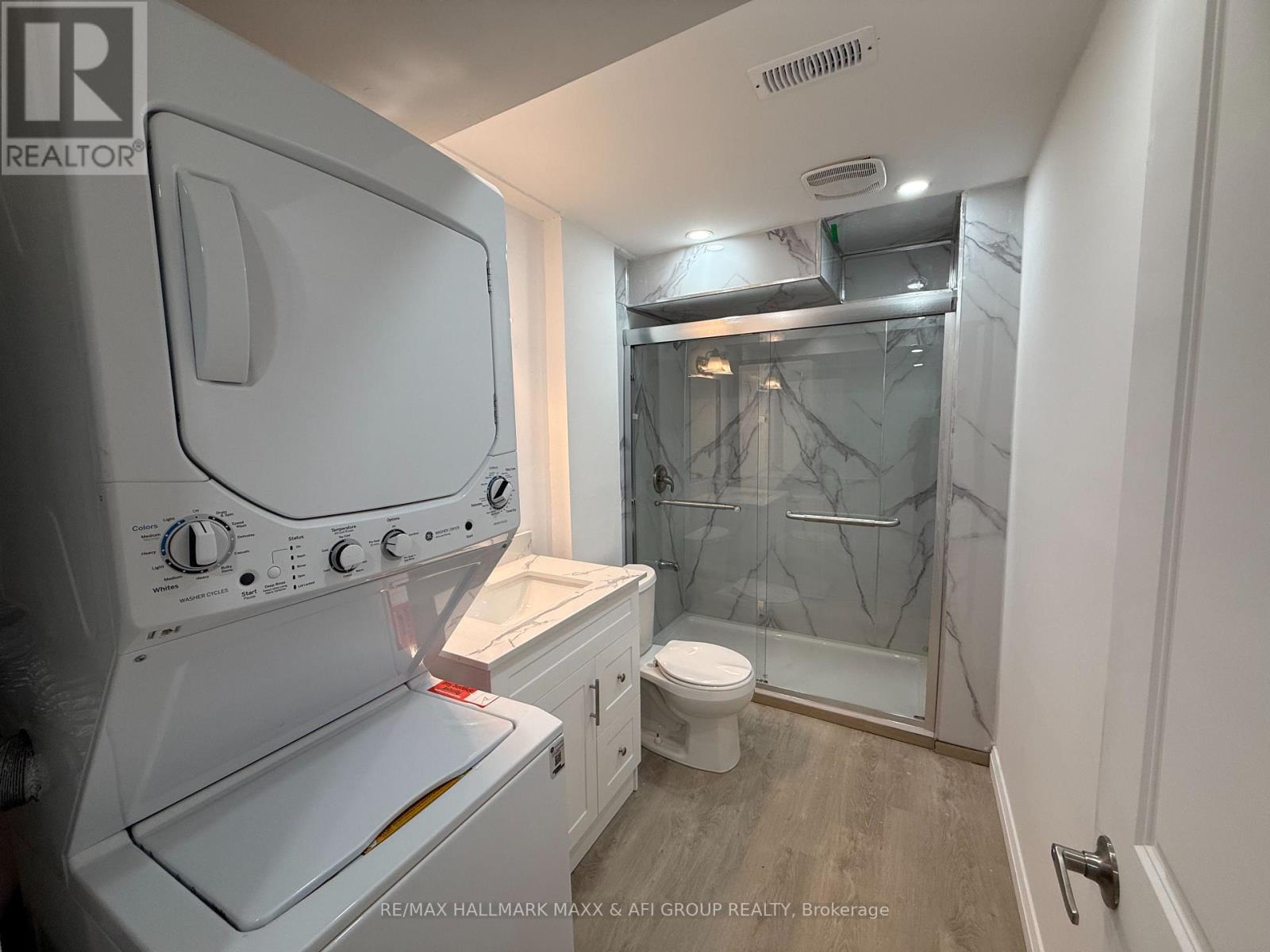Lower - 374 Rita's Avenue, Newmarket, Ontario  L3X 2N1 - Photo 22 - N12462065