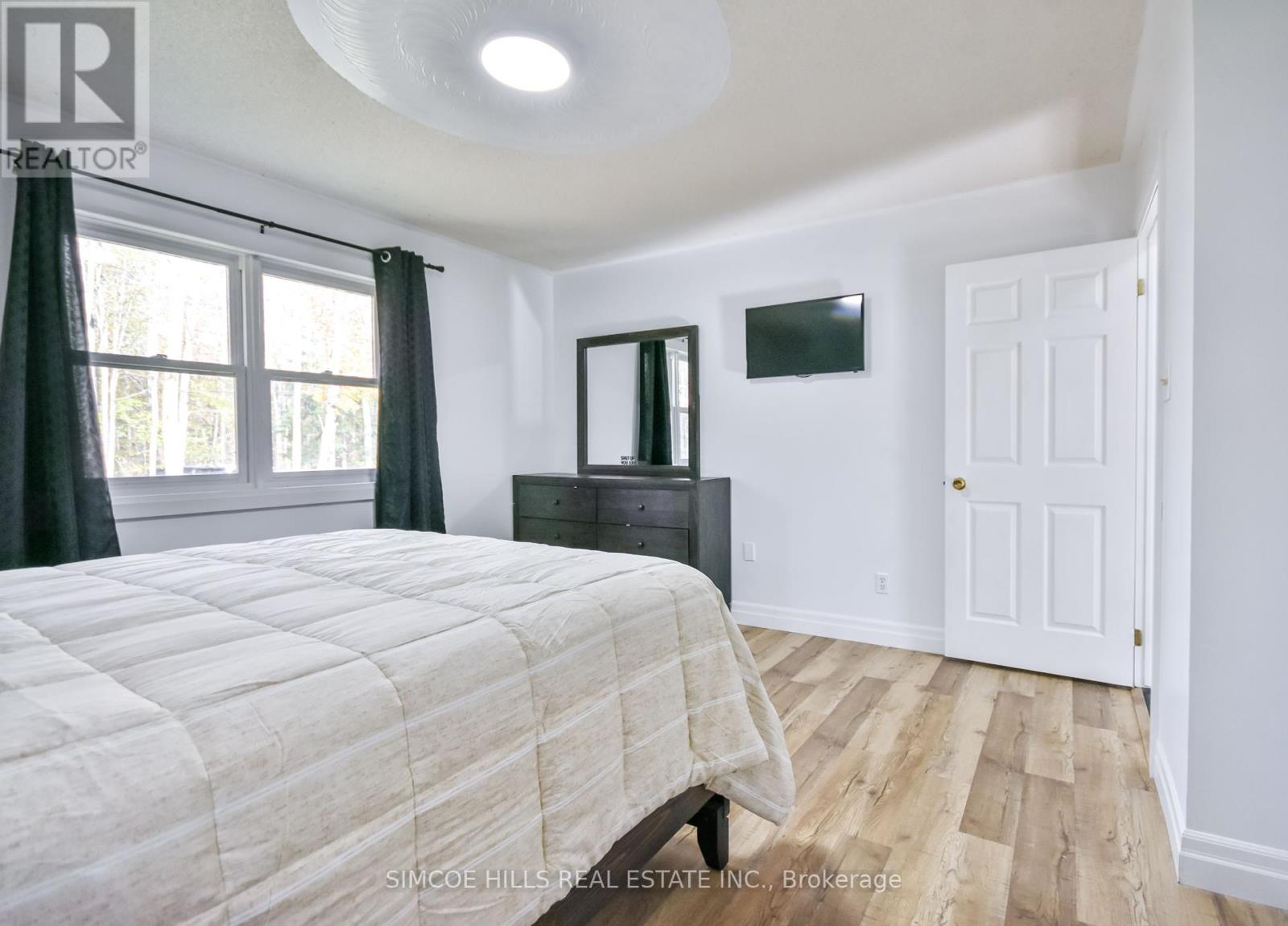 2021 Monck Road, Ramara, Ontario  L3V 6H5 - Photo 21 - S12462020