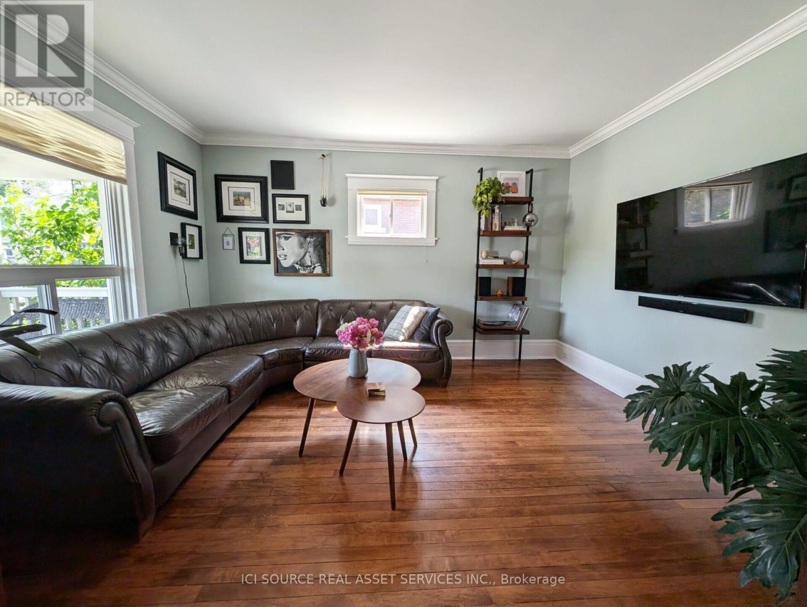260 Colborne Street W, Orillia, Ontario  L3V 2Z8 - Photo 10 - S12462070