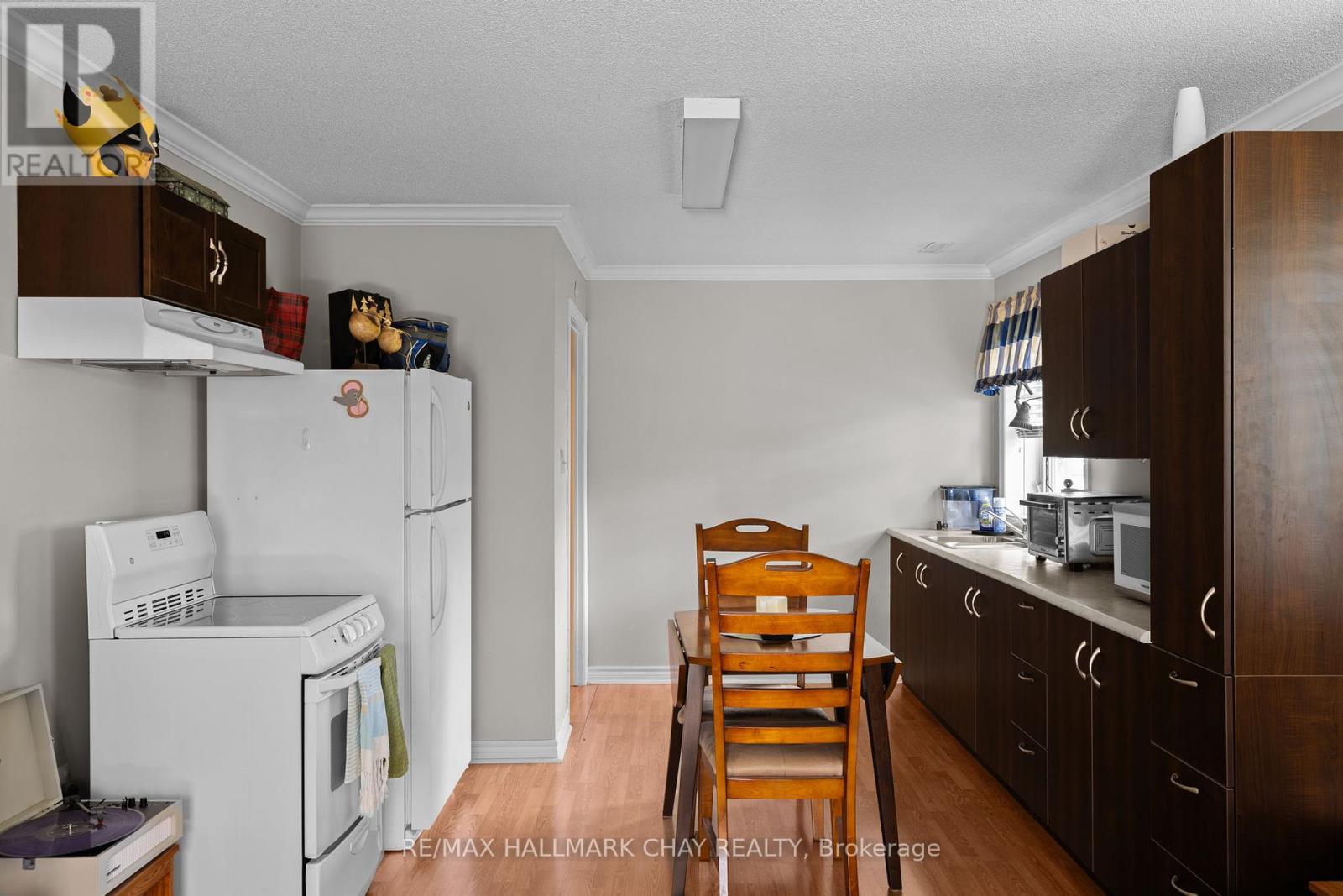 292 Leacock Drive, Barrie, Ontario  L4N 6K2 - Photo 36 - S12462091