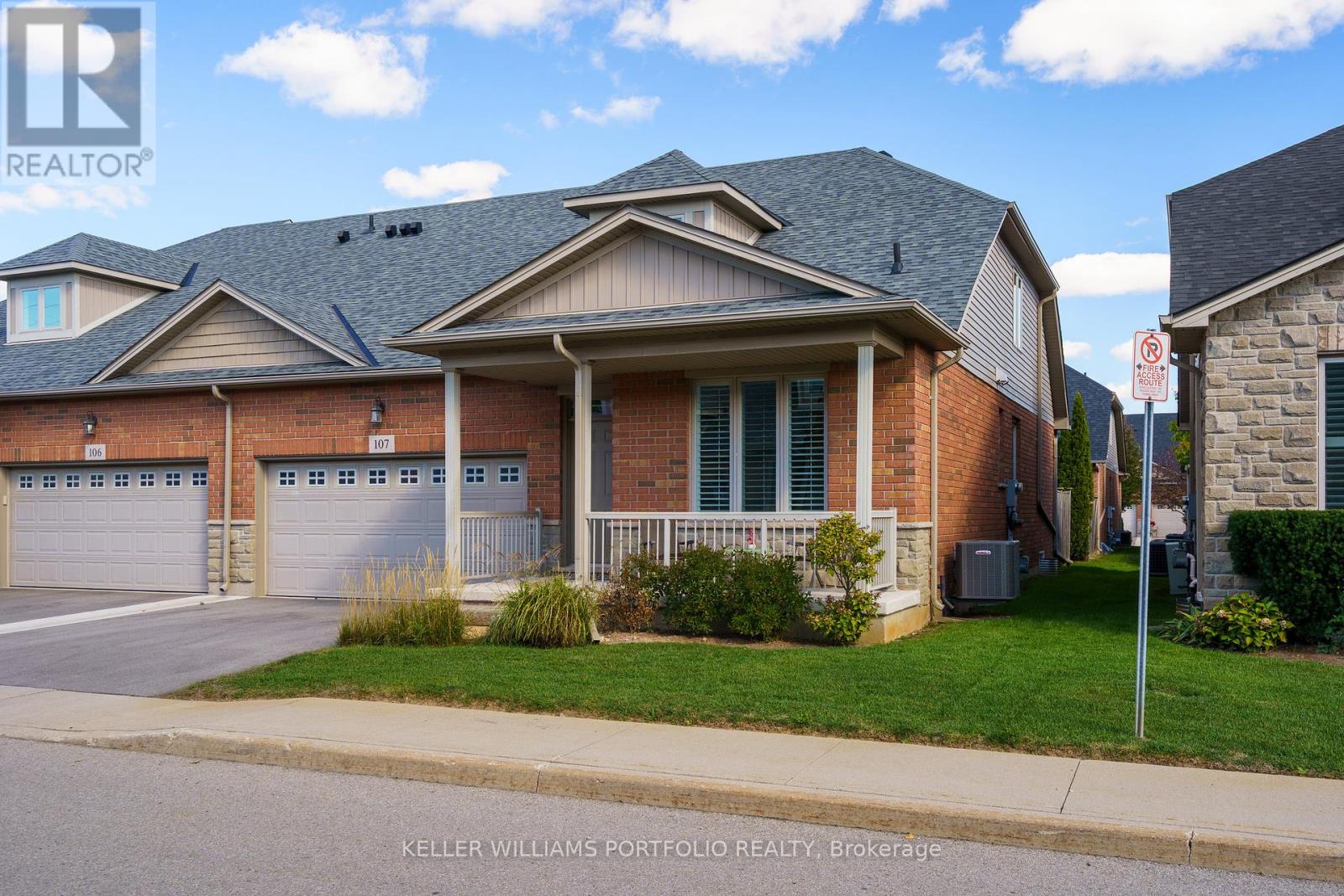 107 - 2125 Itabashi Way, Burlington, Ontario  L7M 0A1 - Photo 2 - W12461923